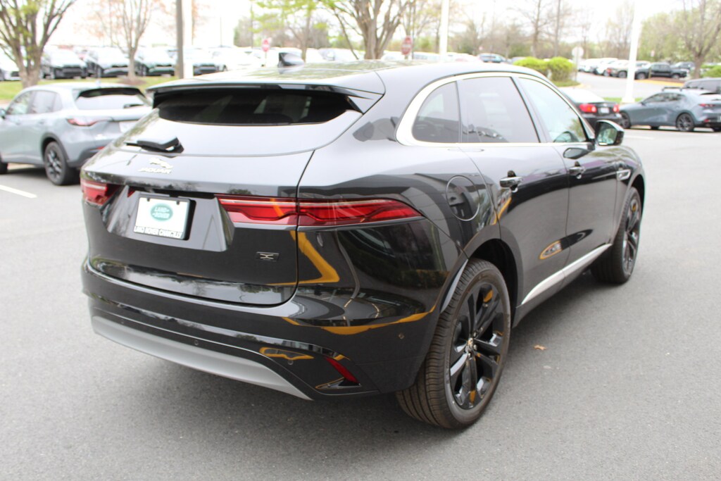 New 2026 Jaguar F-PACE P250 R-Dynamic S SUV