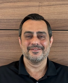 Staff member Navid Imanian from ID_a1967579e744