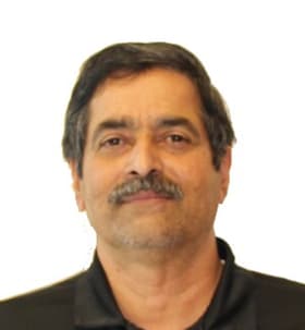 Staff member Manikath James from ID_b227950caaf9