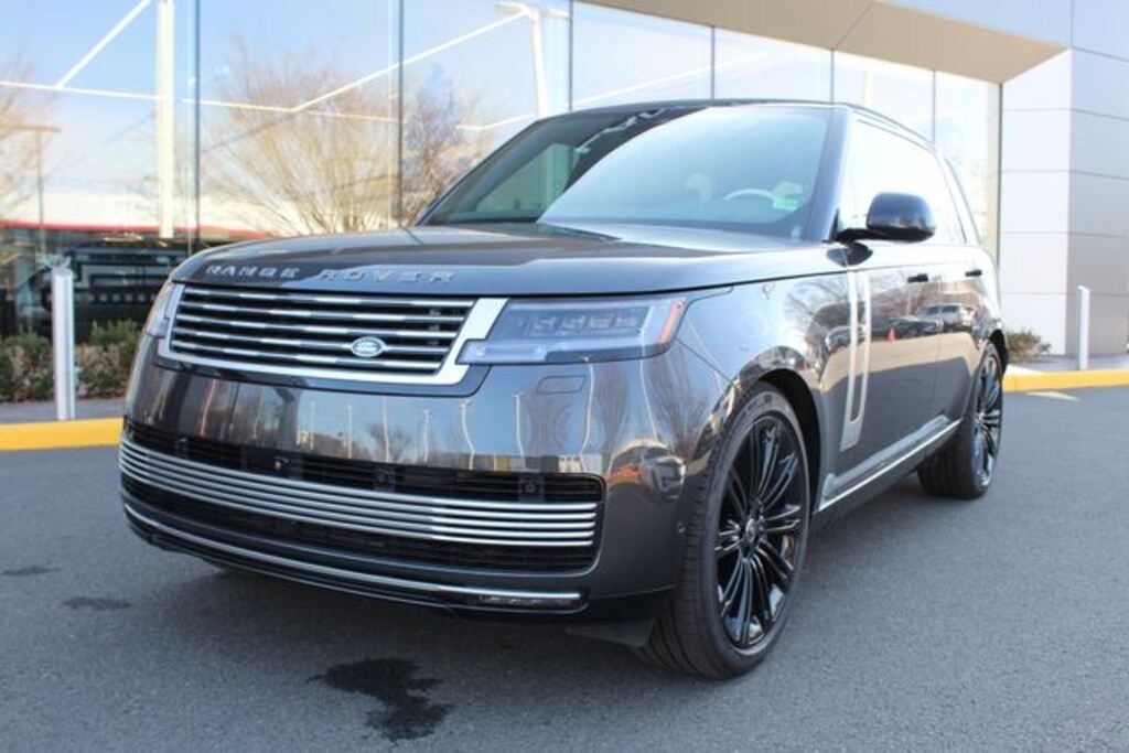Used 2025 Land Rover Range Rover P615 SV SUV