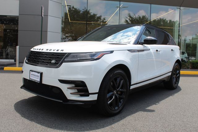 2025 Land Rover Range Rover Velar Dynamic SE