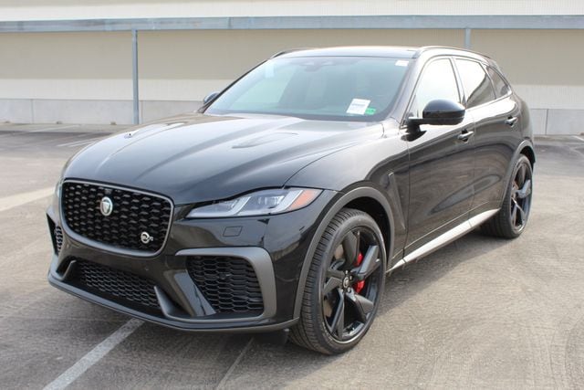 2026 Jaguar F-Pace SVR's photo