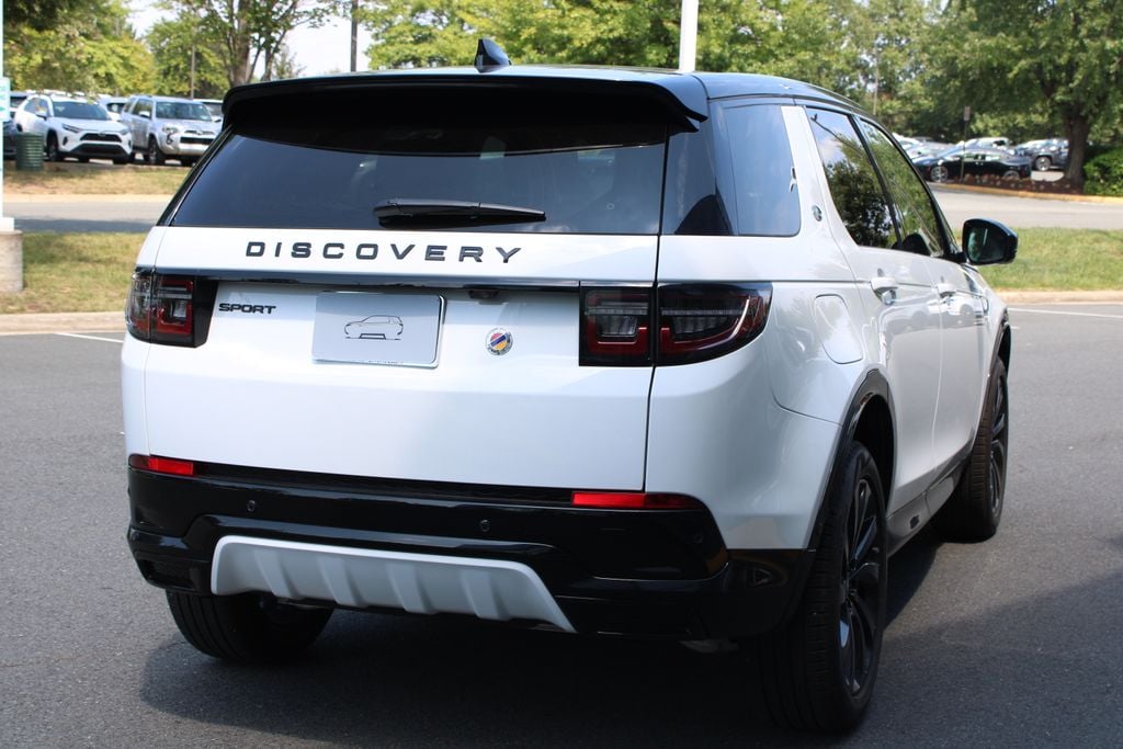 Used 2025 Land Rover Discovery Sport Dynamic SE SUV