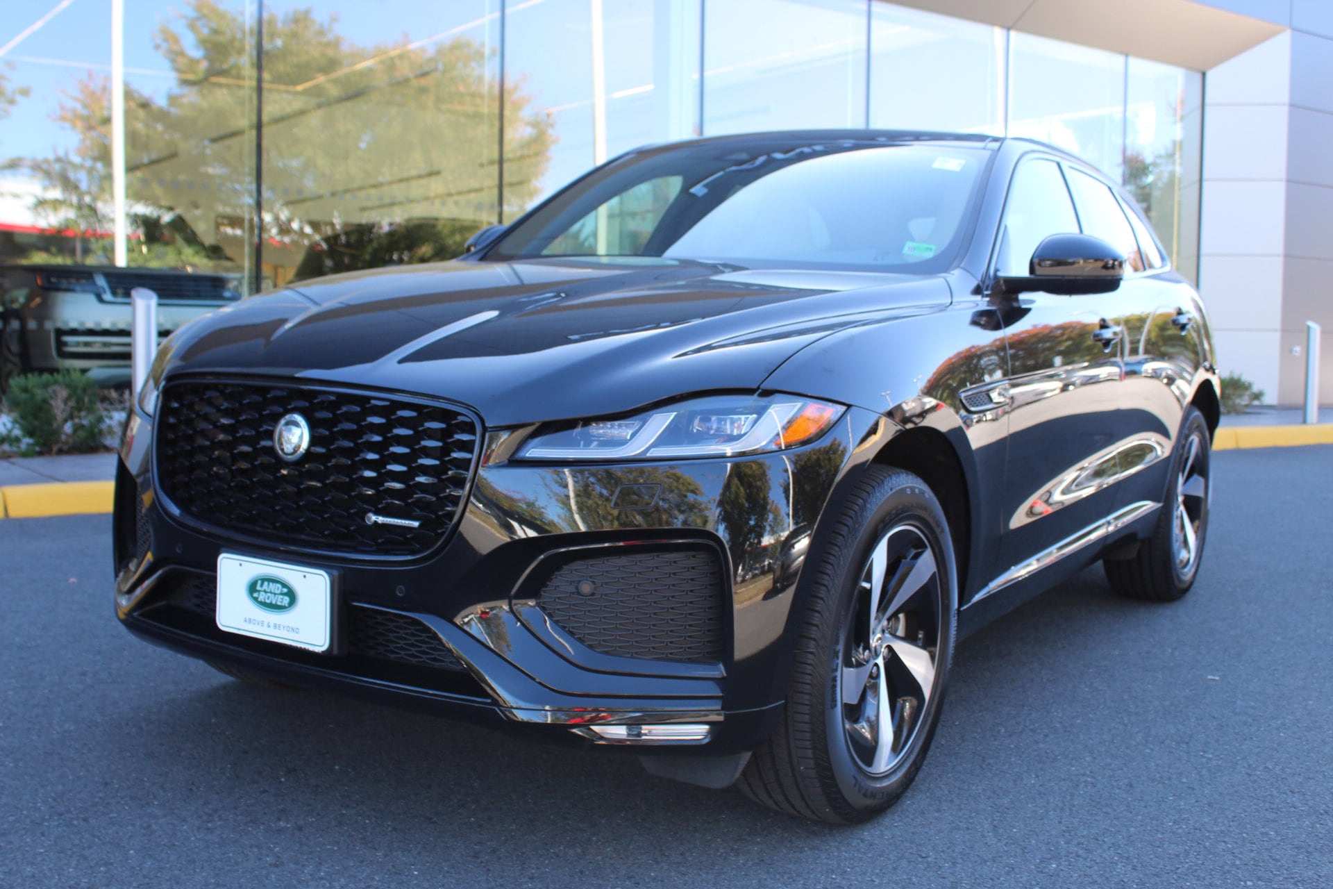 2025 Jaguar F-PACE SUV 