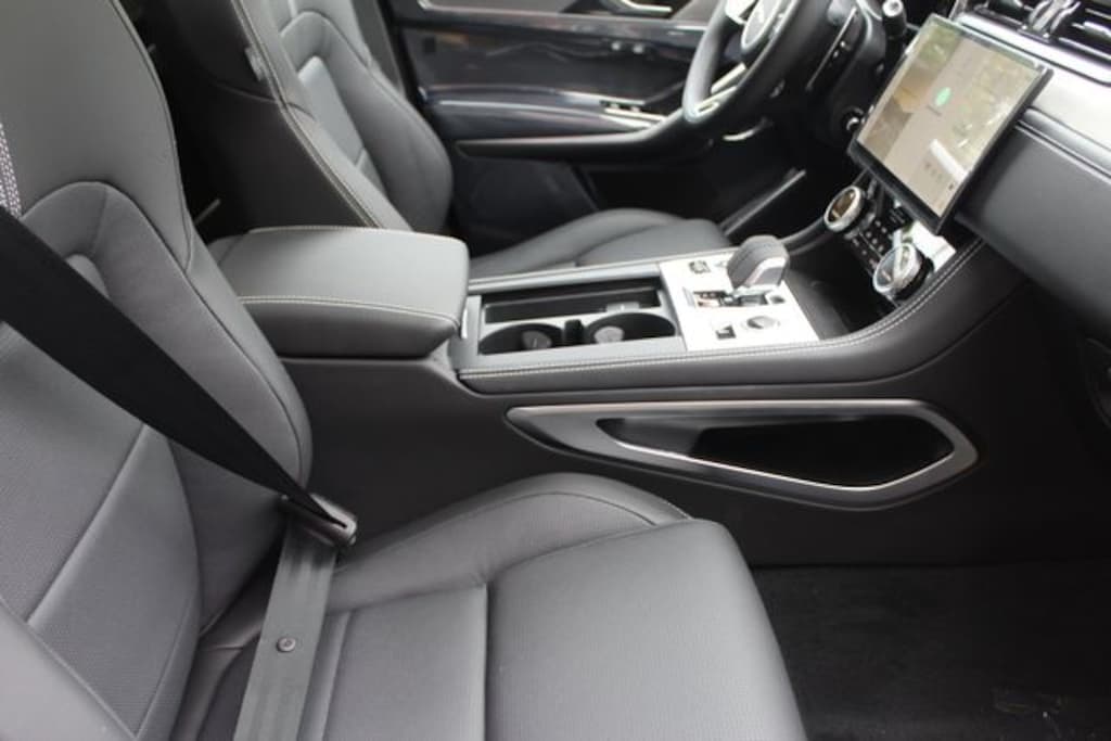 New 2026 Jaguar F-PACE P400 R-Dynamic S SUV