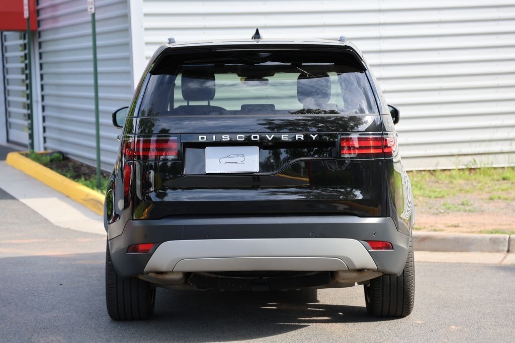 Used 2024 Land Rover Discovery P300 S SUV
