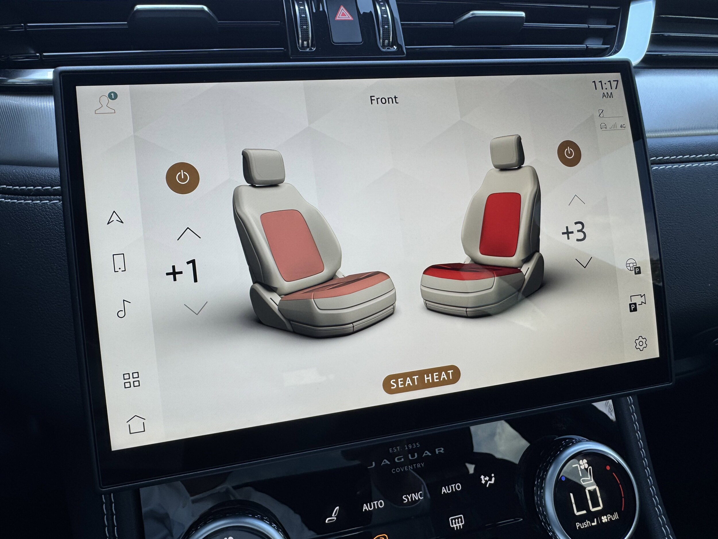 2026 Jaguar F-Pace R-Dynamic S - Photo 22