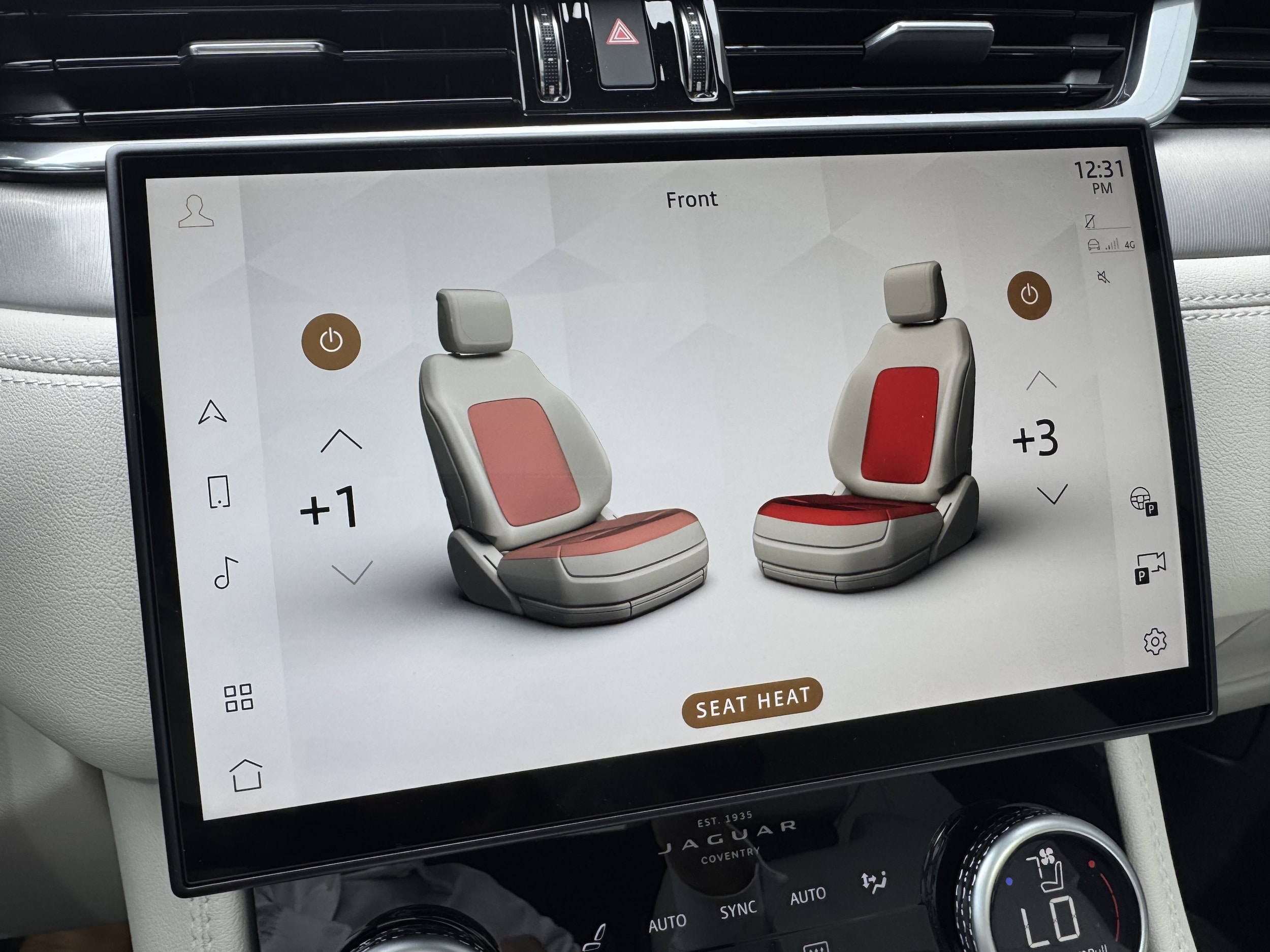 2026 Jaguar F-Pace R-Dynamic S - Photo 25