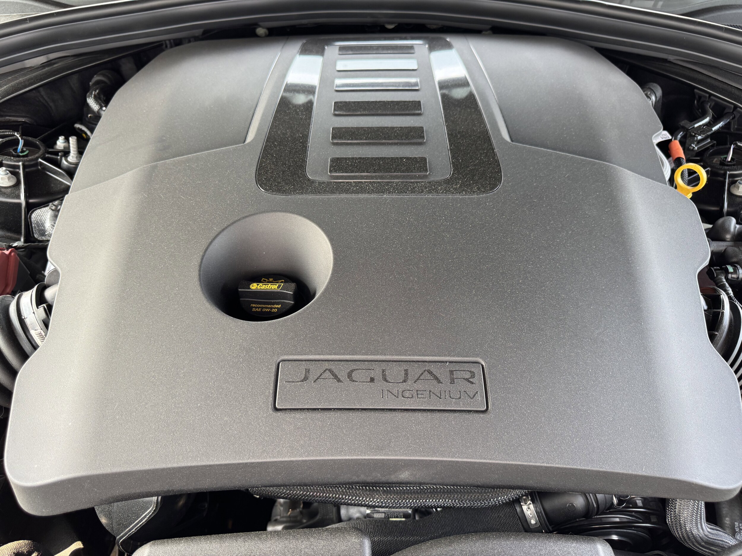 2026 Jaguar F-Pace R-Dynamic S - Photo 31