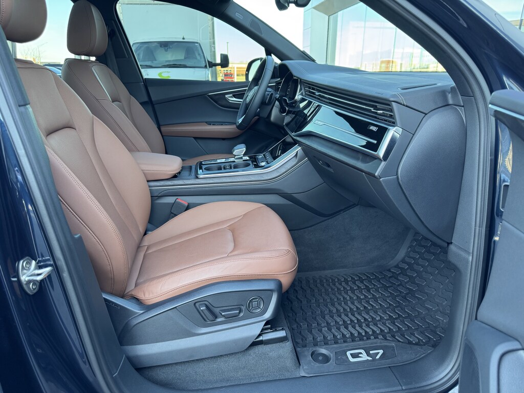 Used 2024 Audi Q7 Premium Plus SUV