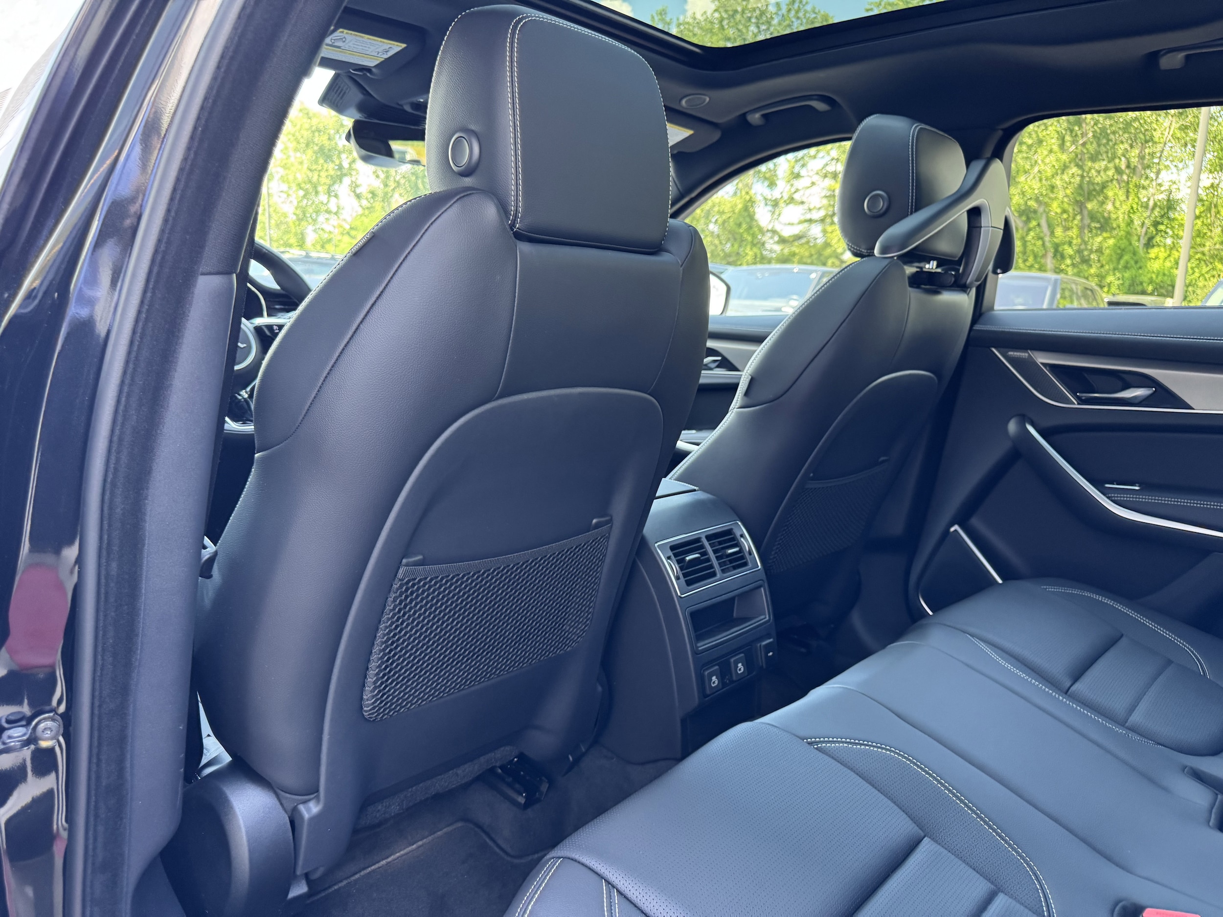 2026 Jaguar F-Pace R-Dynamic S - Photo 26