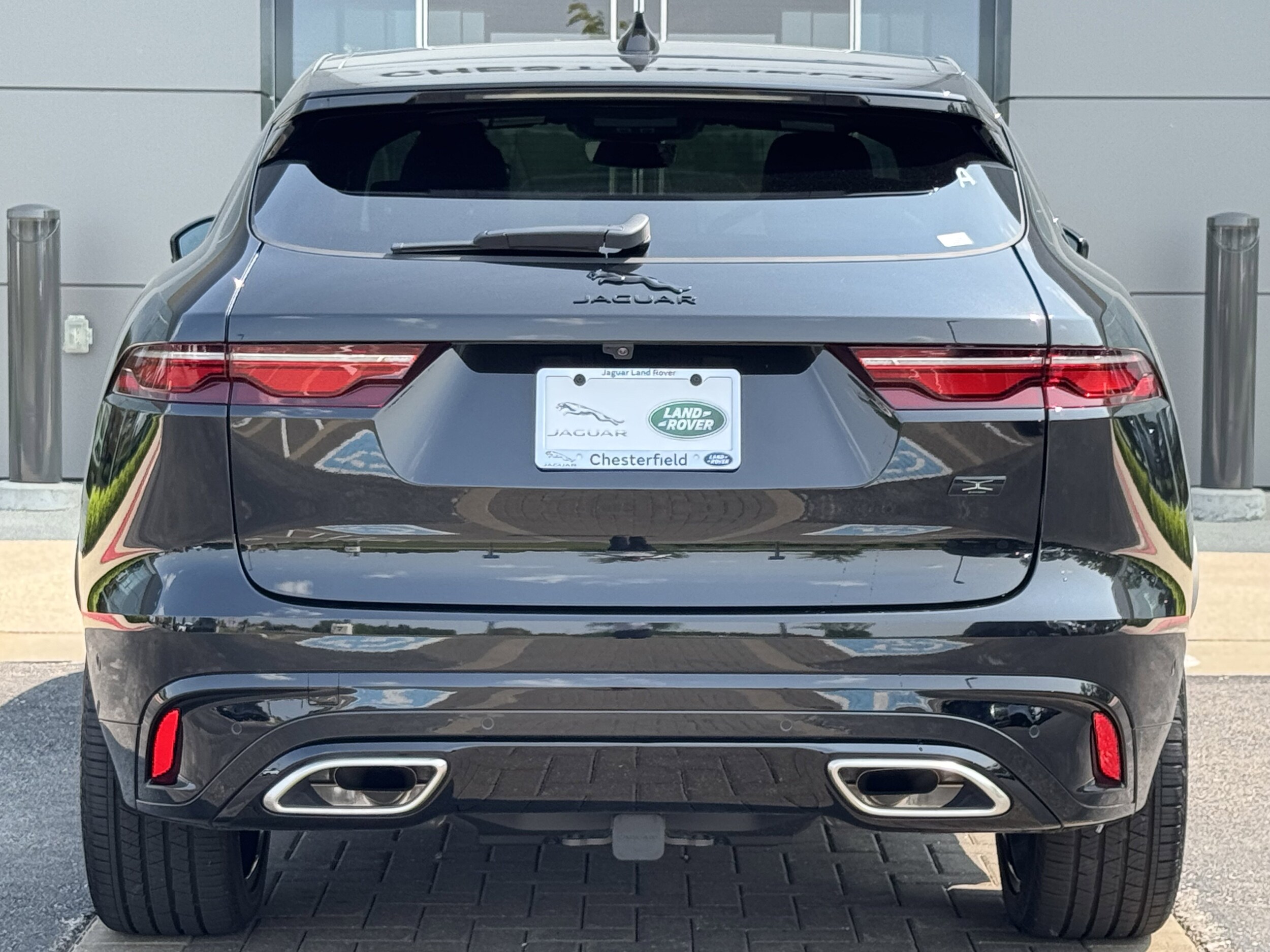 2026 Jaguar F-Pace R-Dynamic S - Photo 7