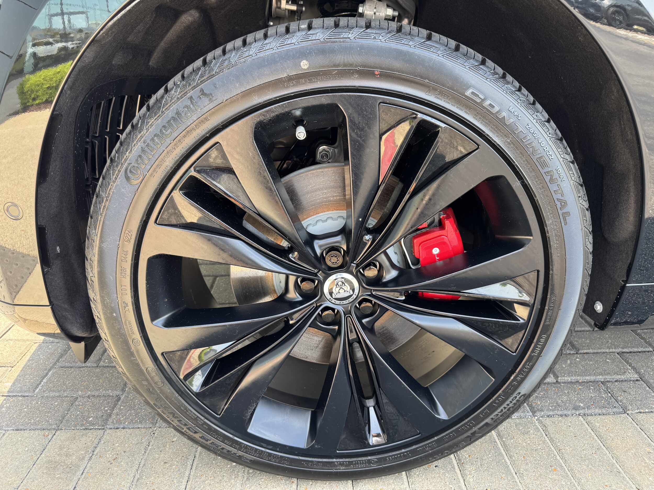 2026 Jaguar F-Pace R-Dynamic S - Photo 9