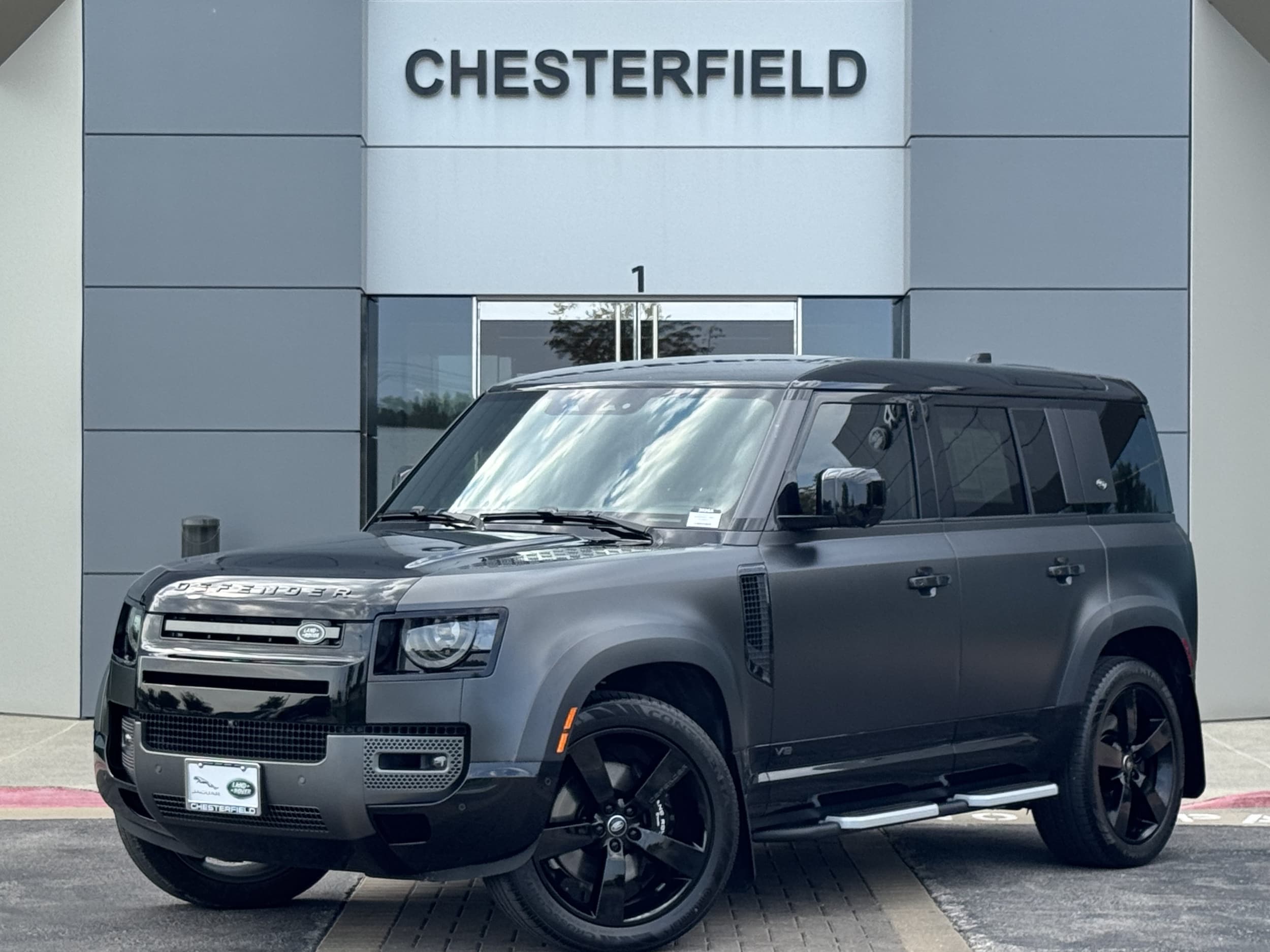 2023 Land Rover Defender