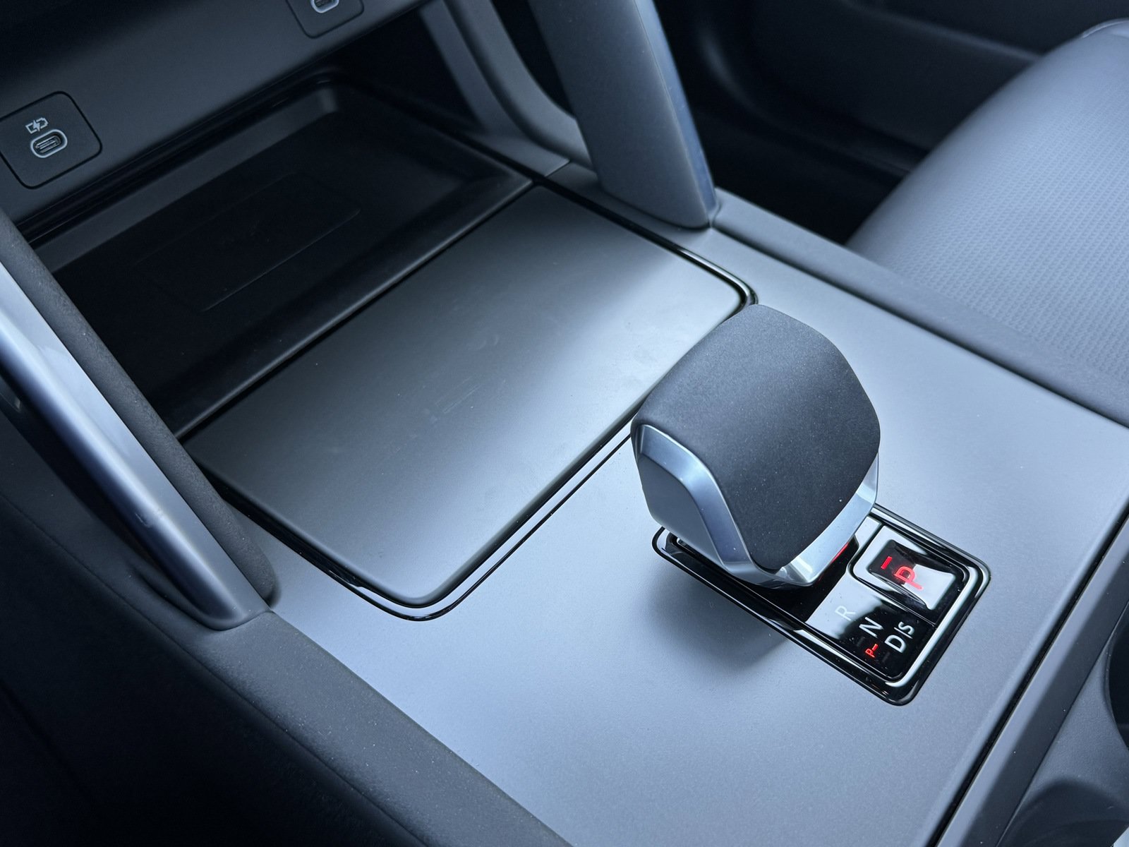 2024 Land Rover Discovery Sport Dynamic SE - Photo 23