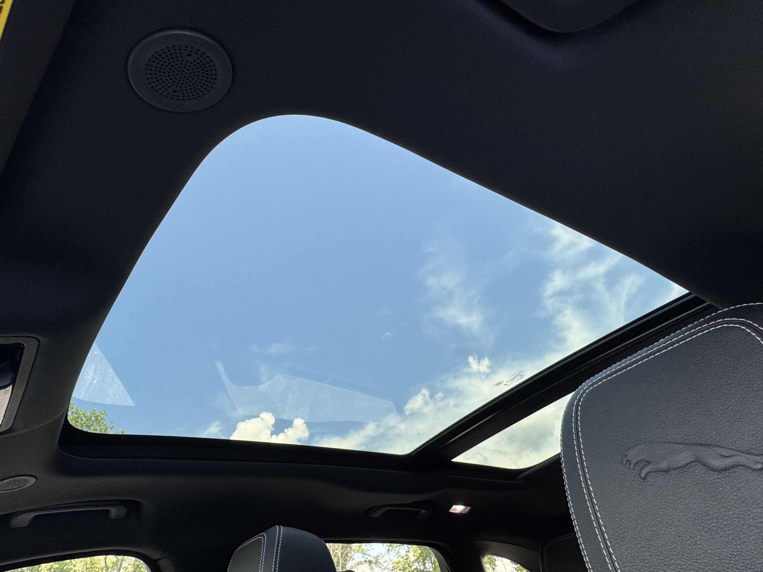 2026 Jaguar F-Pace R-Dynamic S - Photo 25