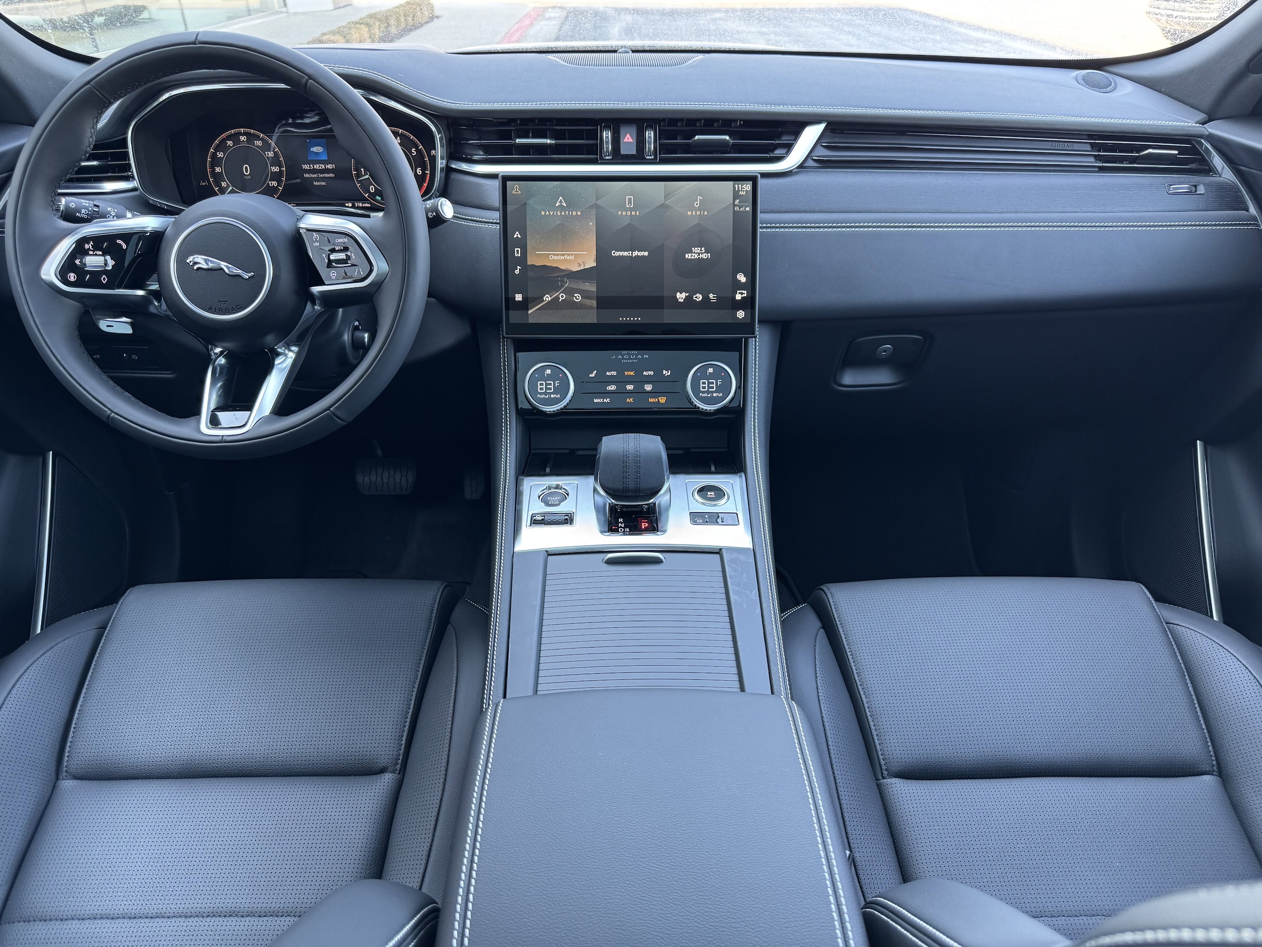 2026 Jaguar F-Pace R-Dynamic S - Photo 9