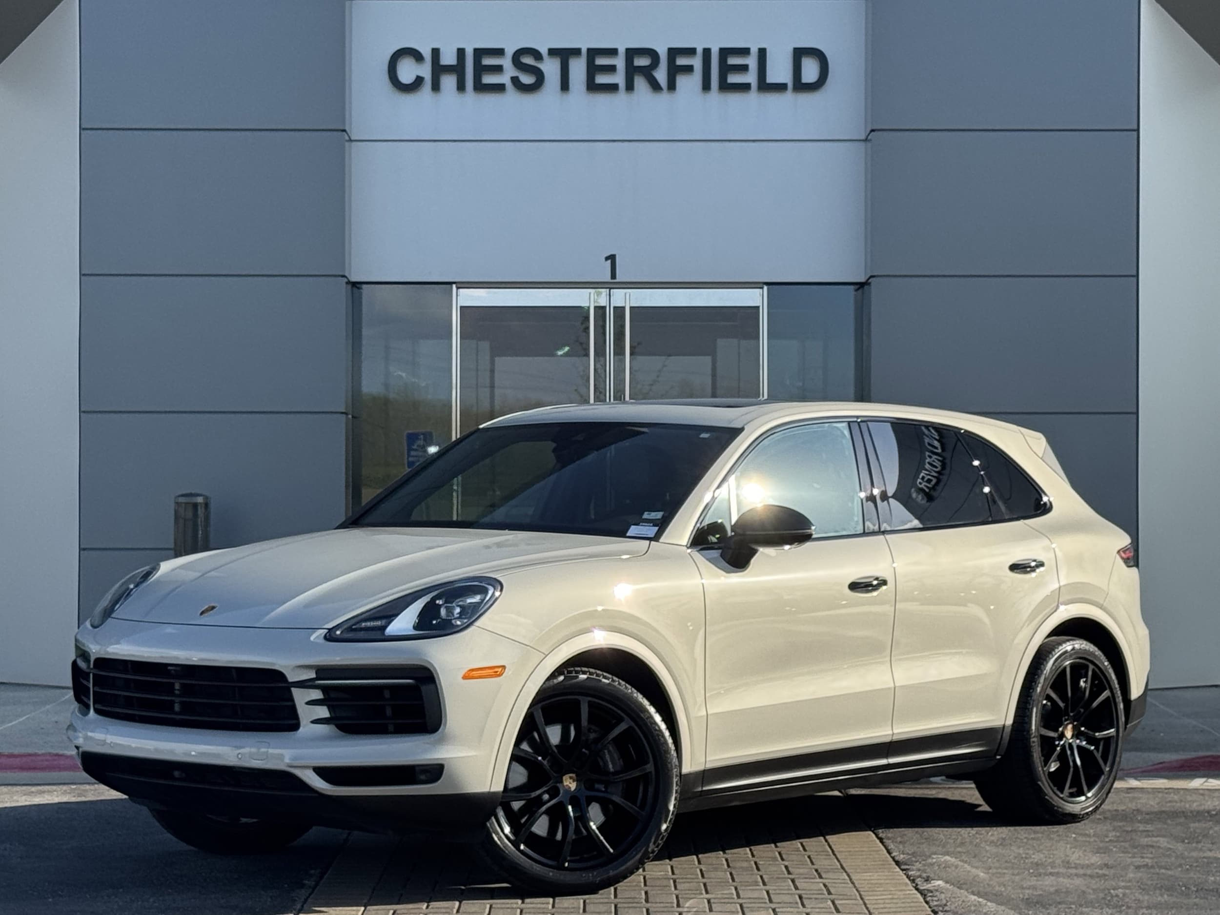 2022 Porsche Cayenne's photo