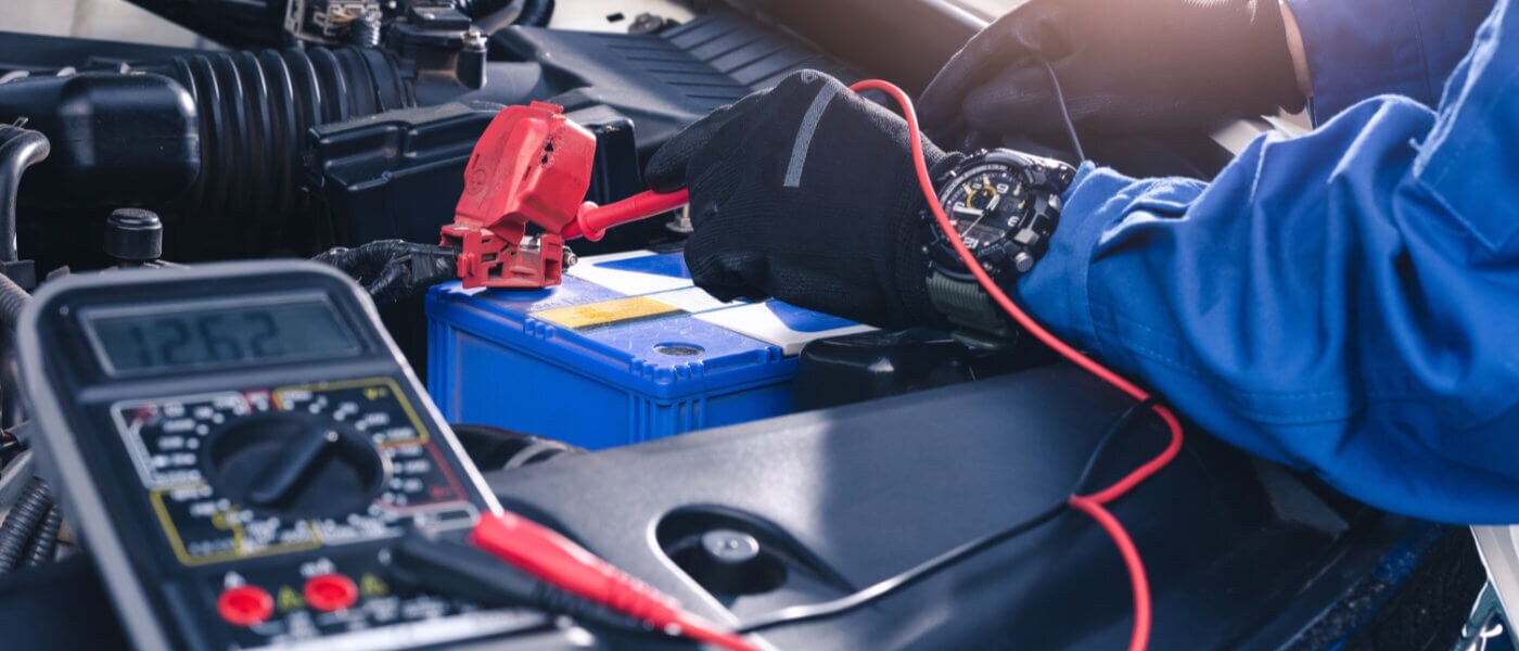 Service Battery Voltage Meter