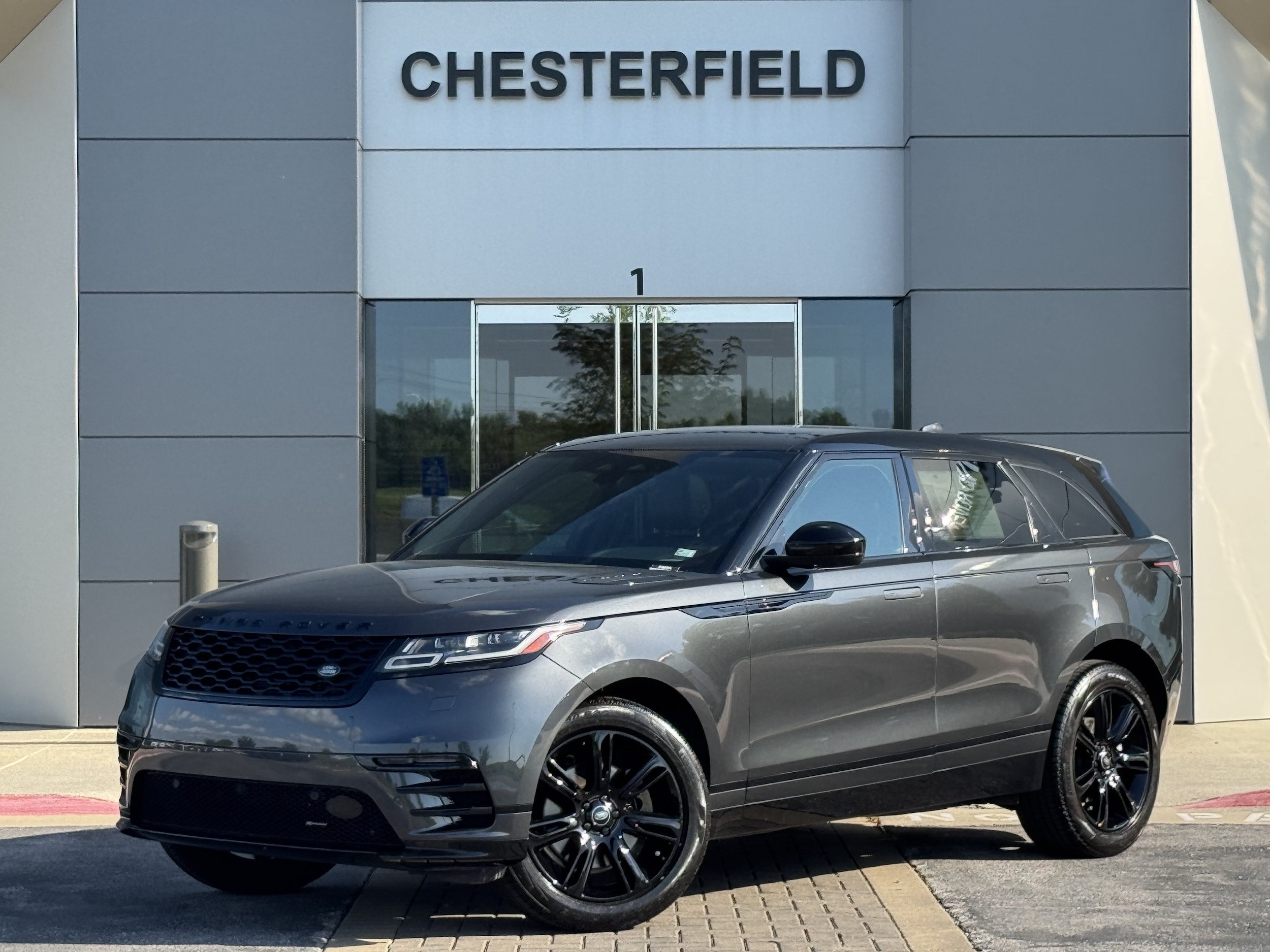 2022 Land Rover Range Rover Velar R-Dynamic S Si4's photo