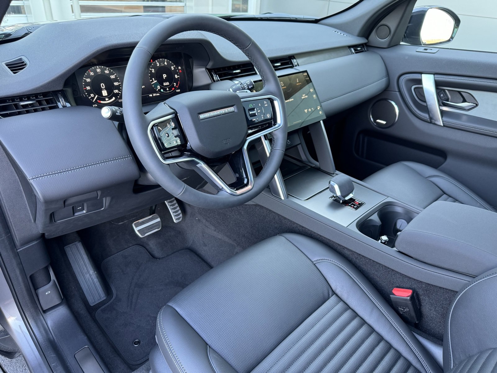 2024 Land Rover Discovery Sport Dynamic SE - Photo 13