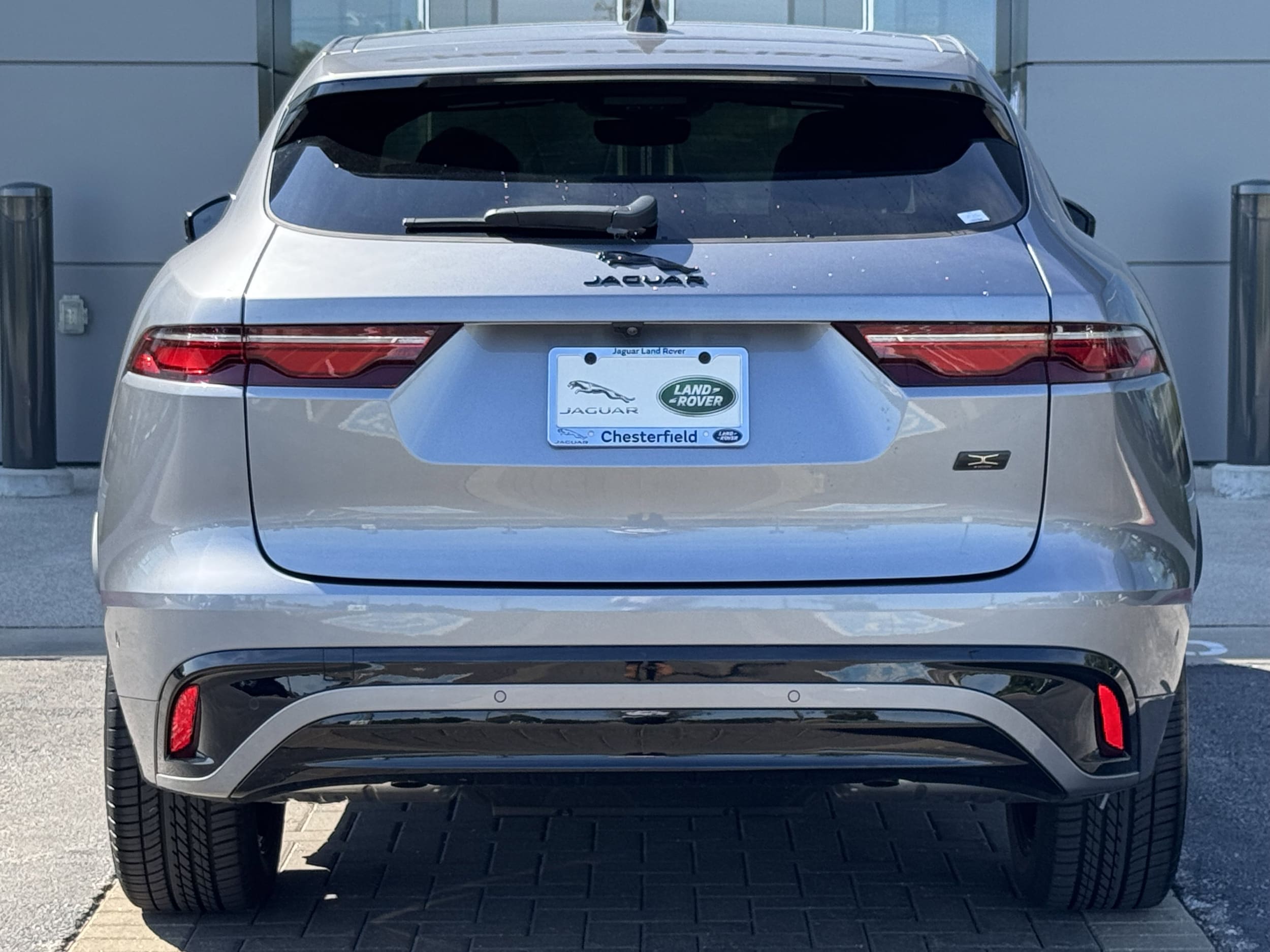 2026 Jaguar F-Pace R-Dynamic S - Photo 7
