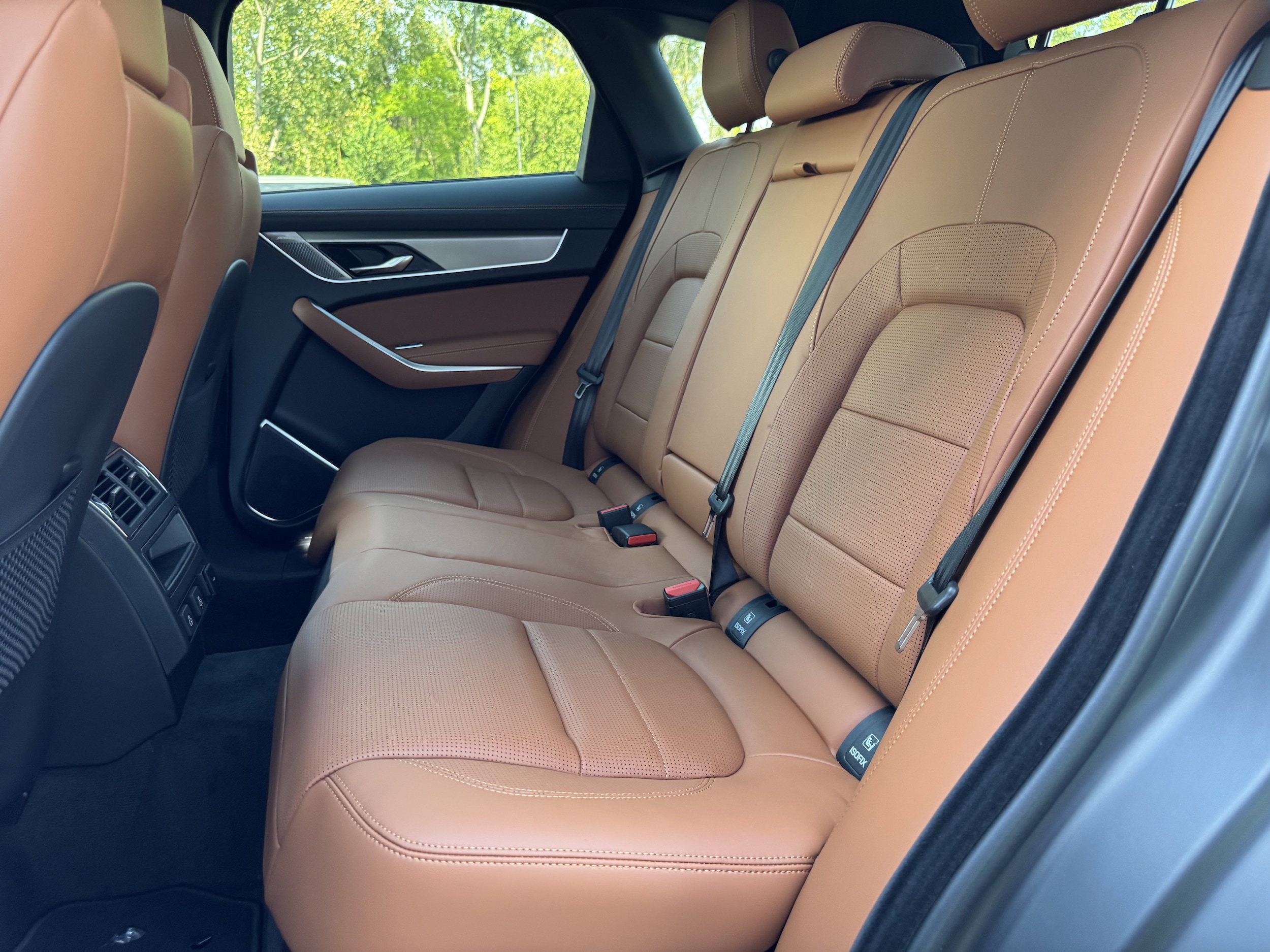 2026 Jaguar F-Pace R-Dynamic S - Photo 27