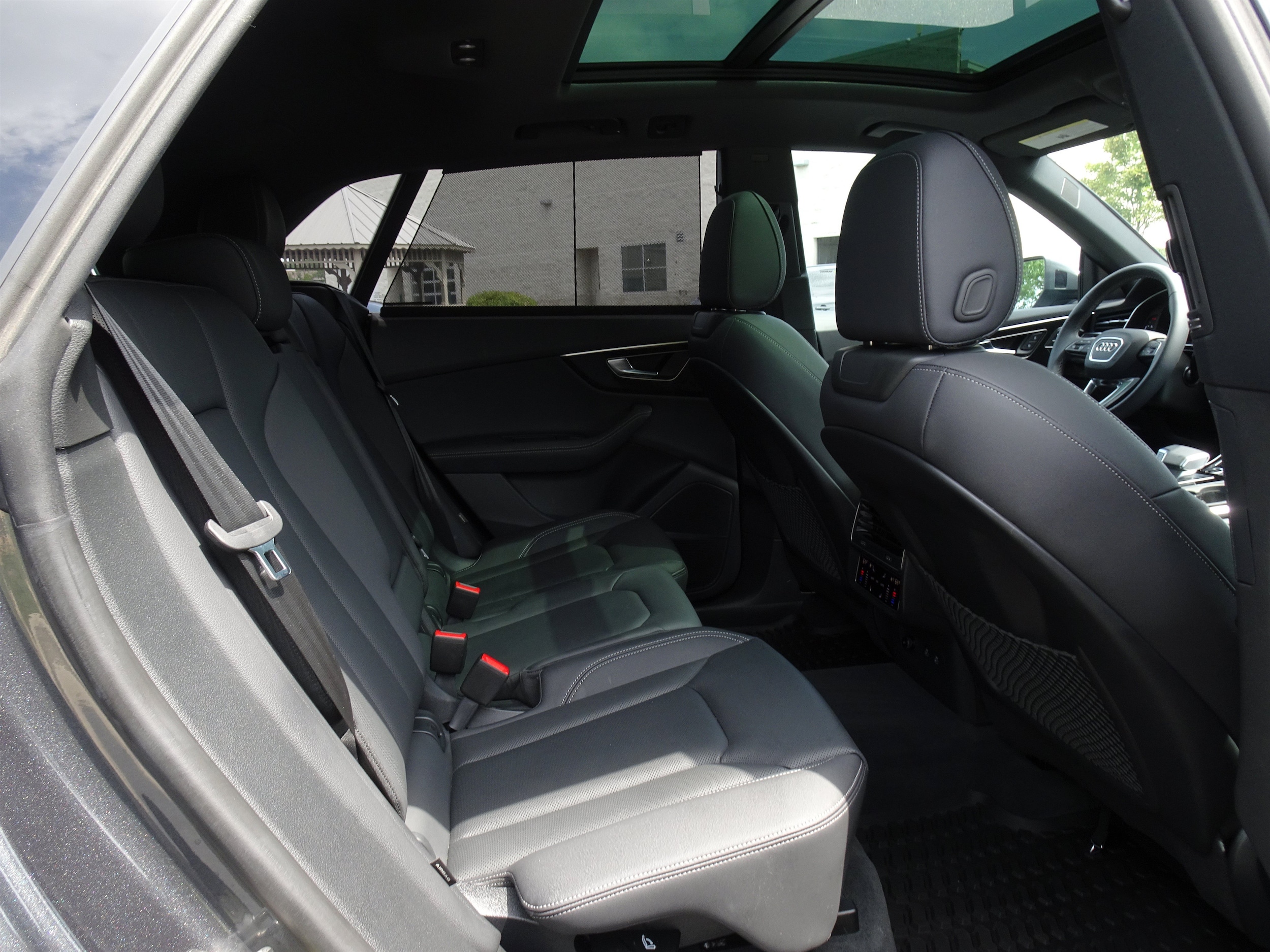 2025 Audi Q8 Premium Plus - Photo 20