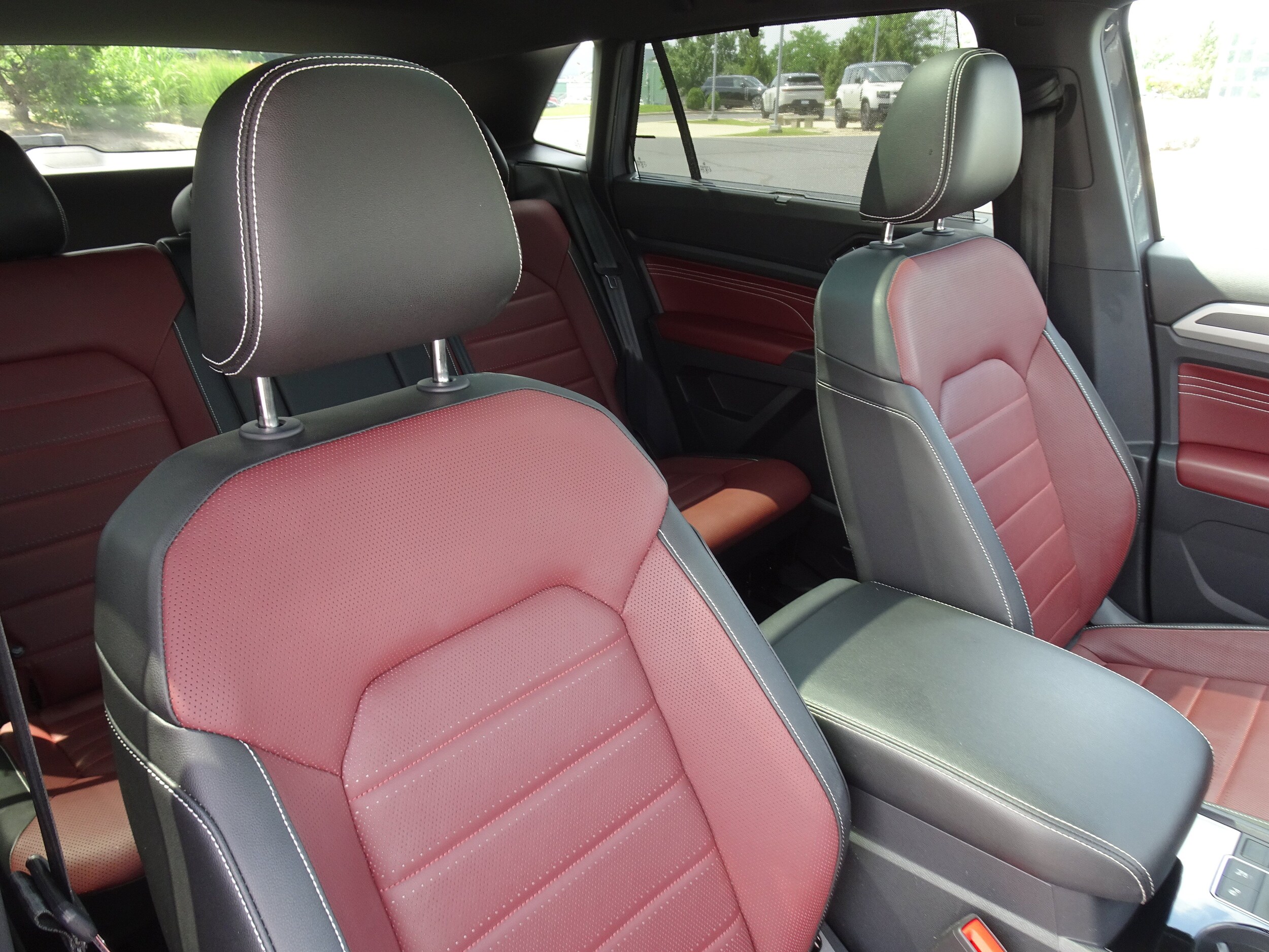 2023 Volkswagen Atlas Cross Sport SEL Premium R-Line - Photo 24