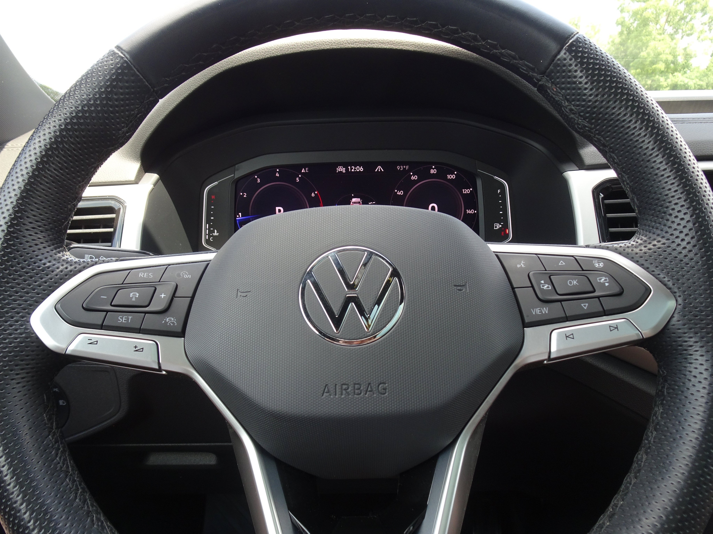 2023 Volkswagen Atlas Cross Sport SEL Premium R-Line - Photo 26