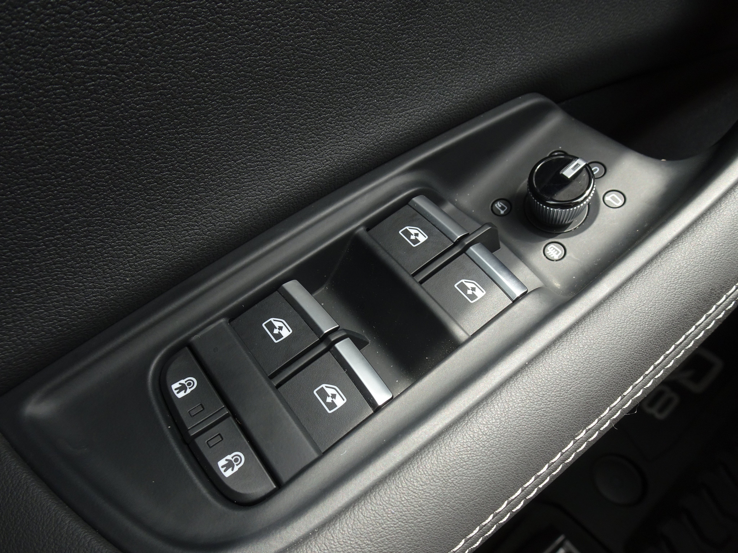 2025 Audi Q8 Premium Plus - Photo 28