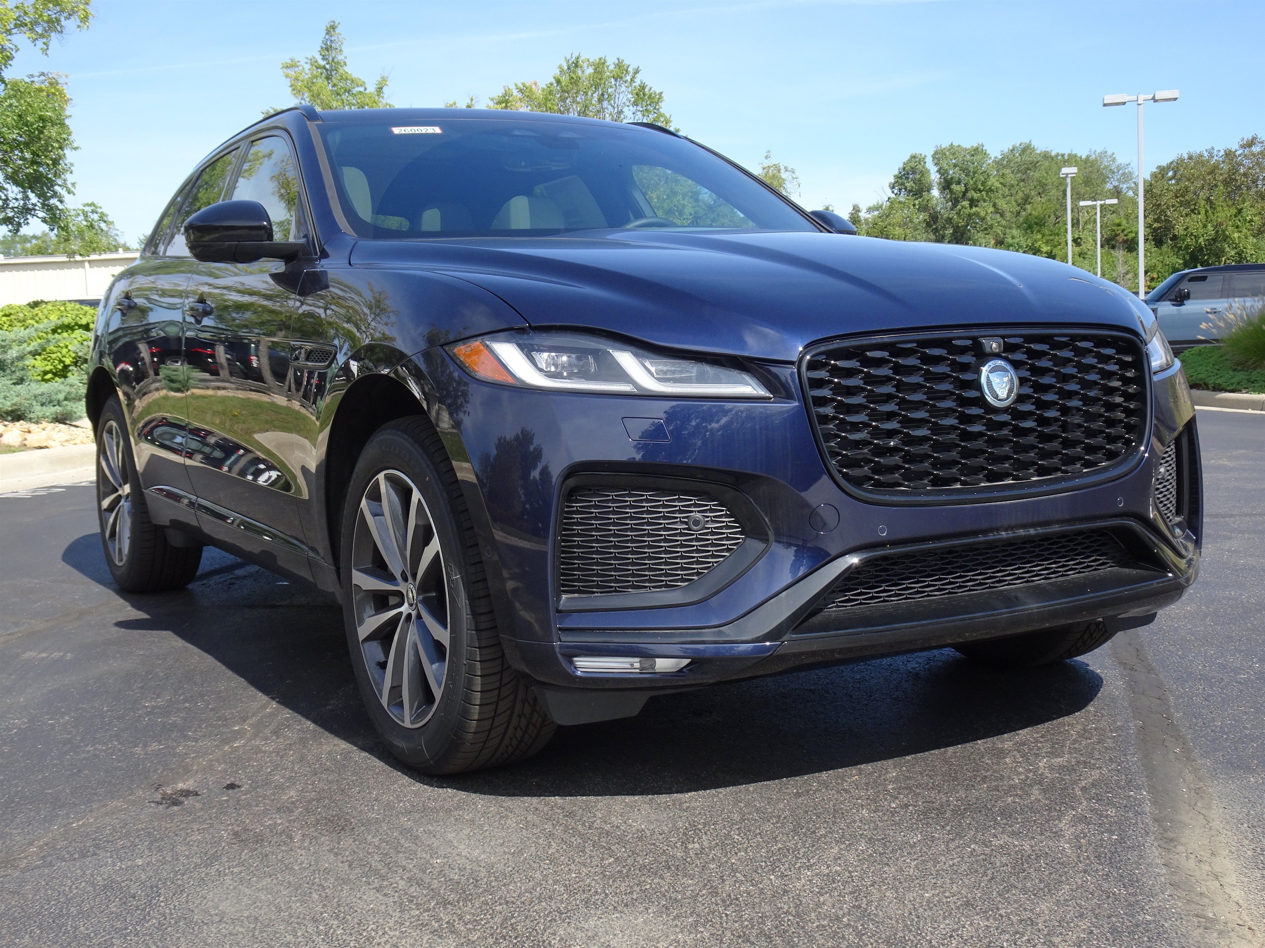 2026 Jaguar F-Pace R-Dynamic S - Photo 8