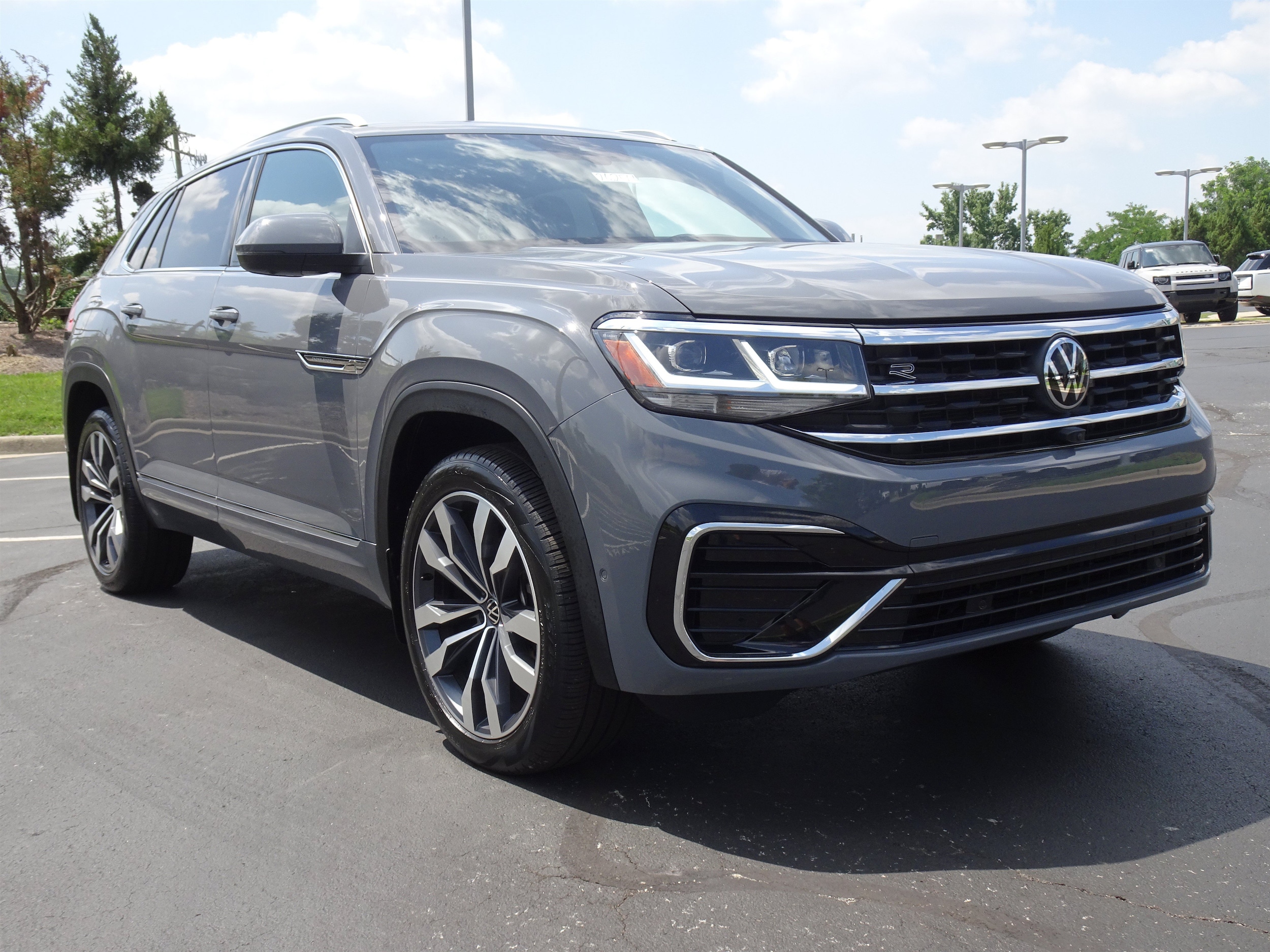 2023 Volkswagen Atlas Cross Sport SEL Premium R-Line - Photo 11
