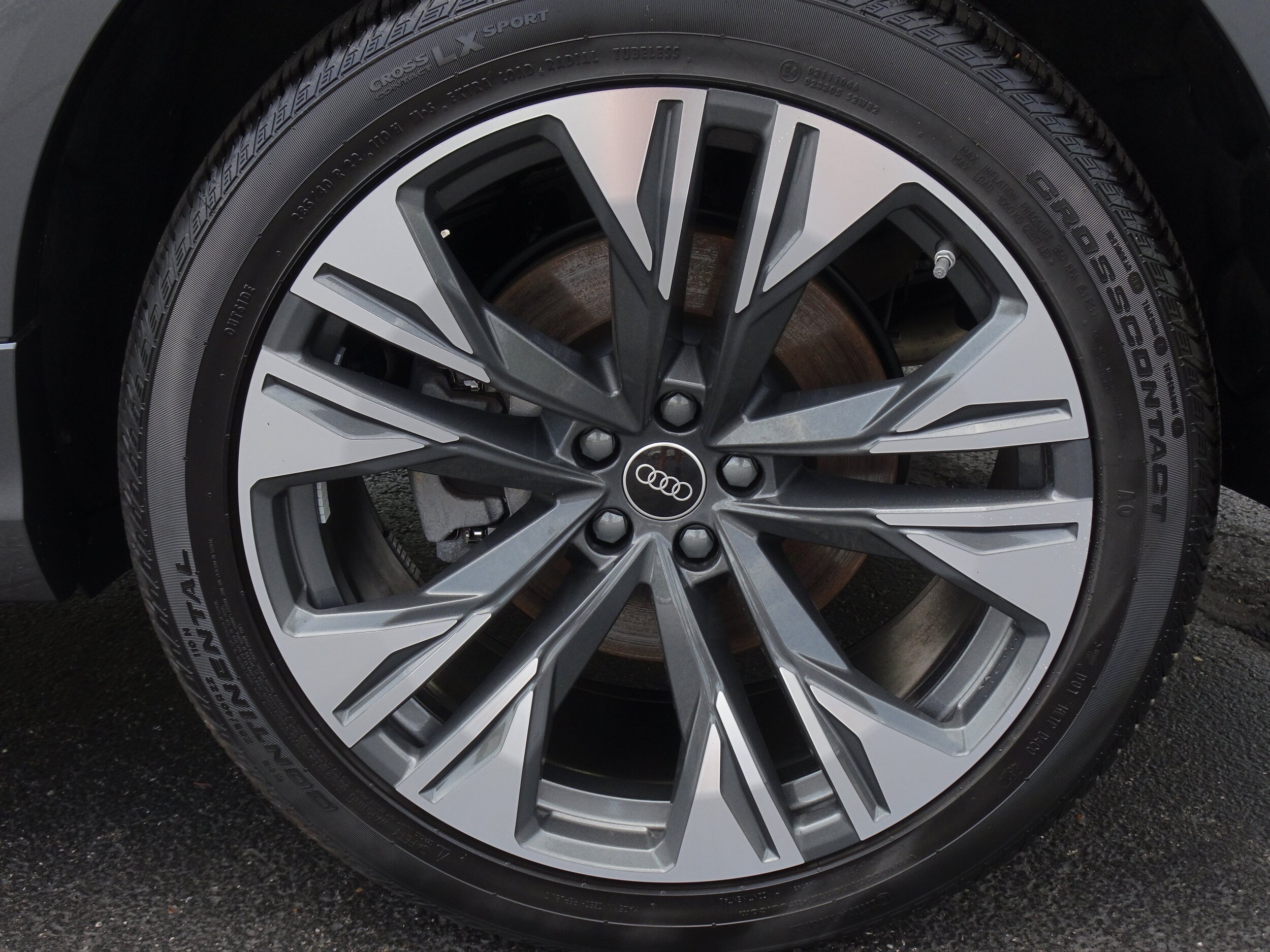 2025 Audi Q8 Premium Plus - Photo 29