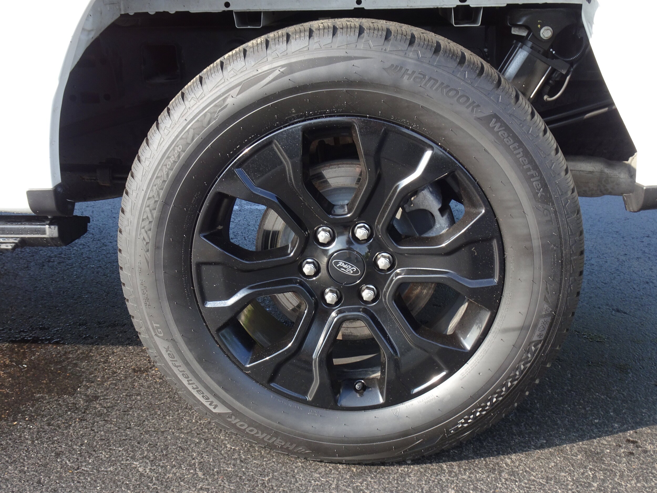 2023 Ford F-150 Platinum - Photo 40