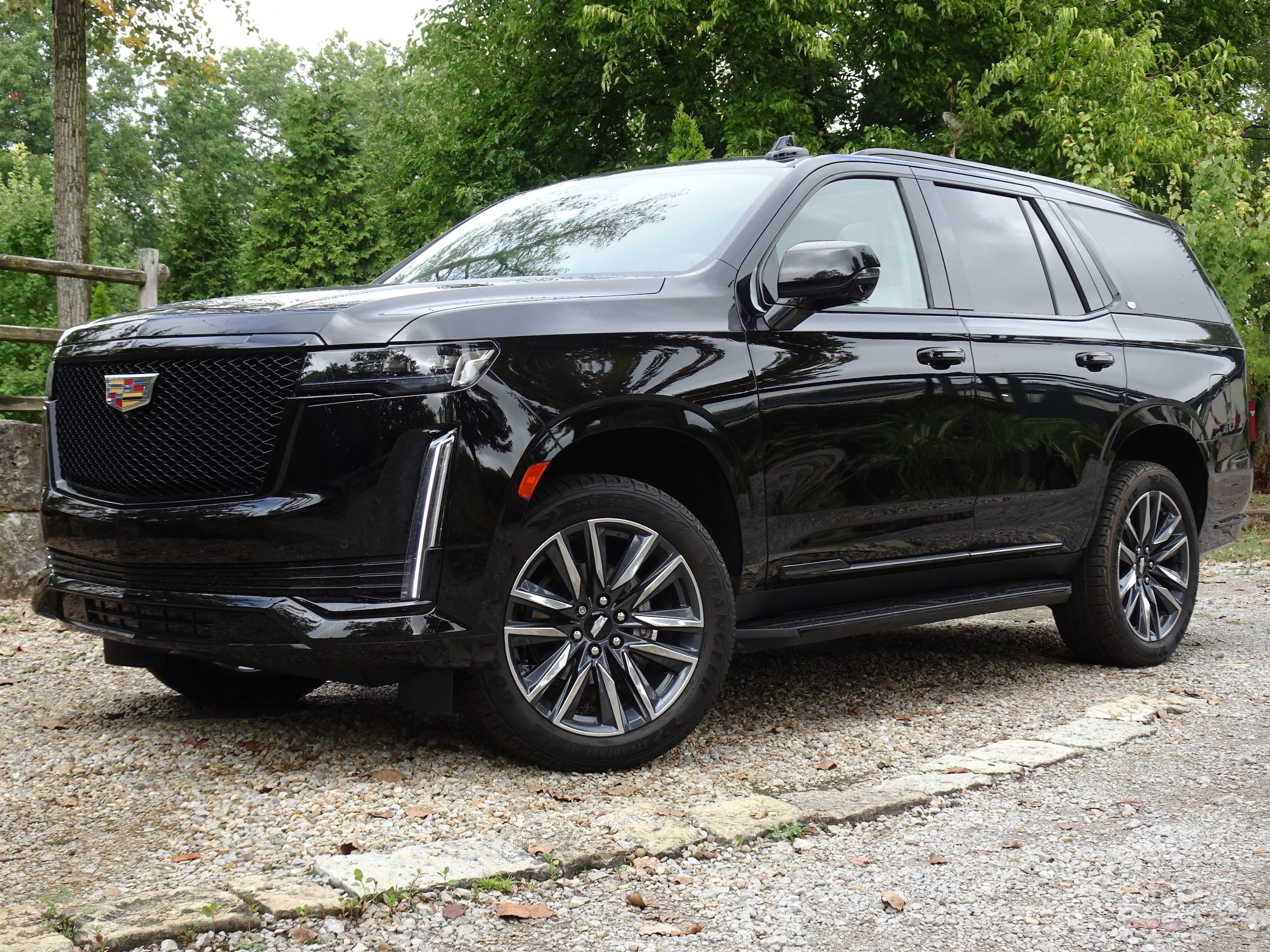 2023 Cadillac Escalade Sport Platinum's photo