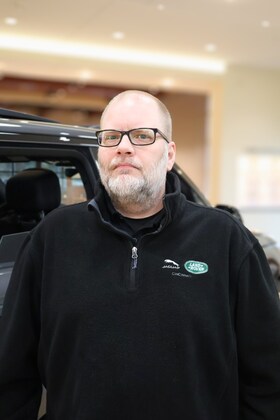 Staff member Jason Raker from ID_0dfcee3ae7d6