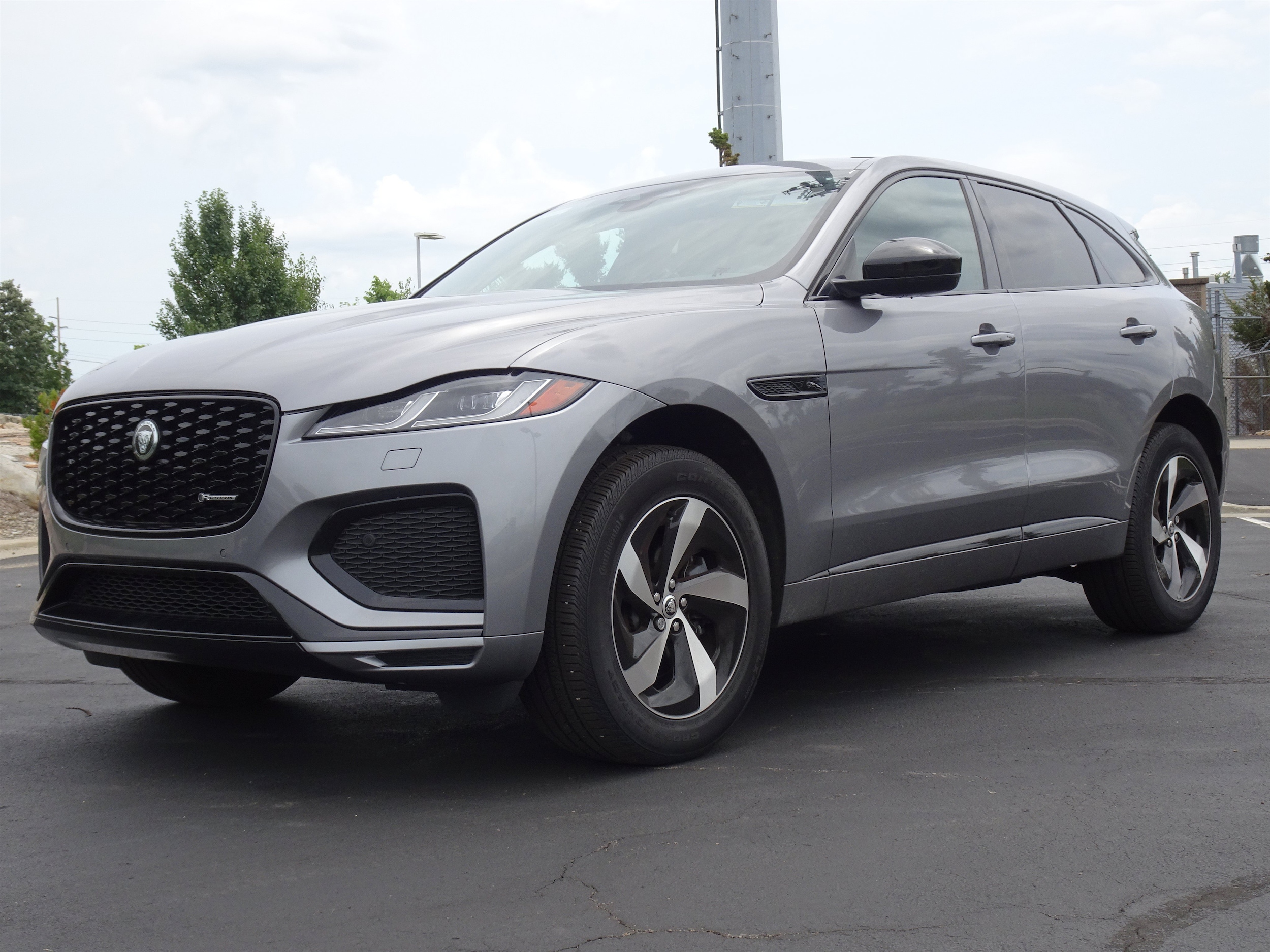 2025 Jaguar F-PACE R-Dynamic S - Photo 6