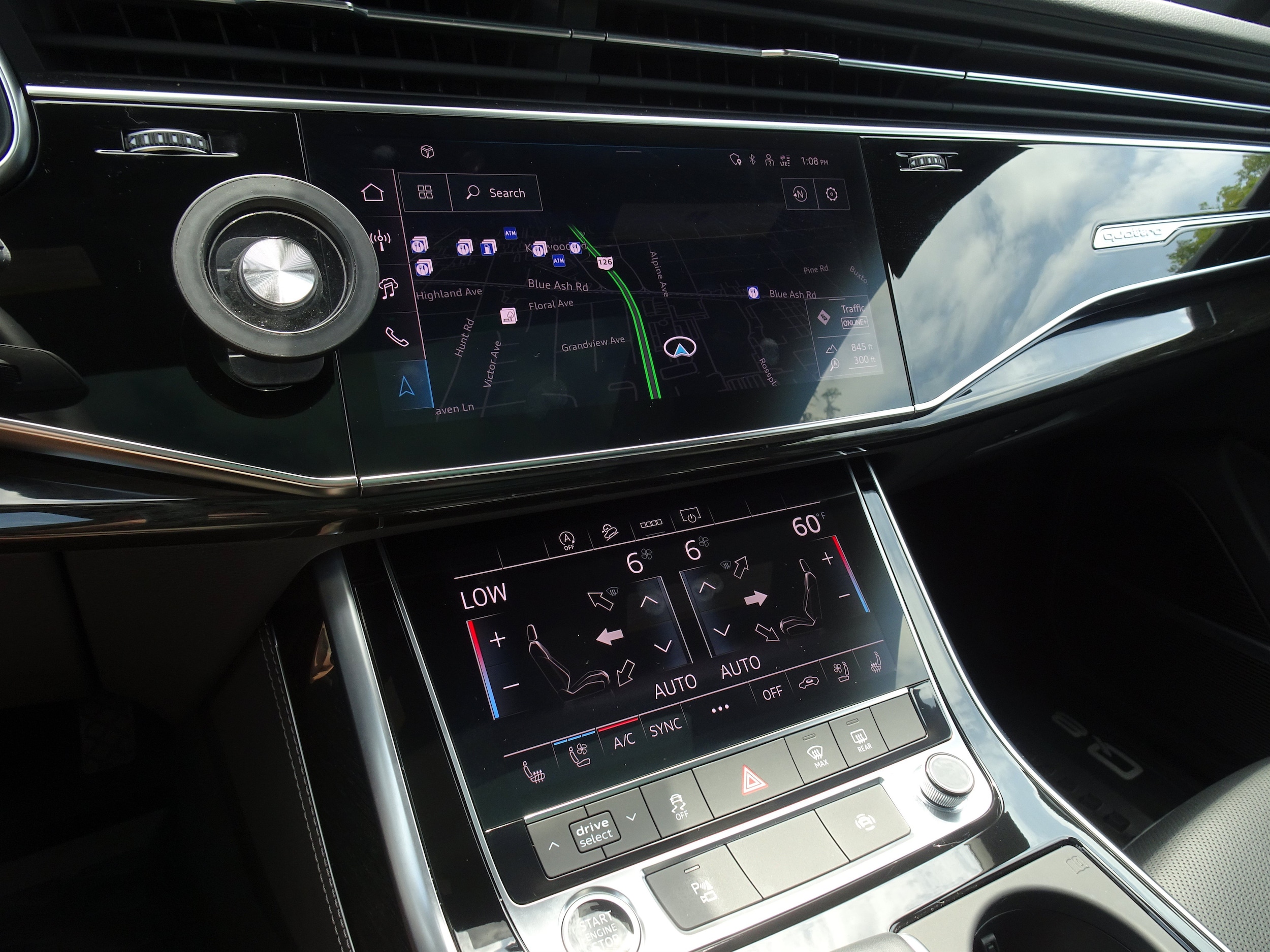 2025 Audi Q8 Premium Plus - Photo 2