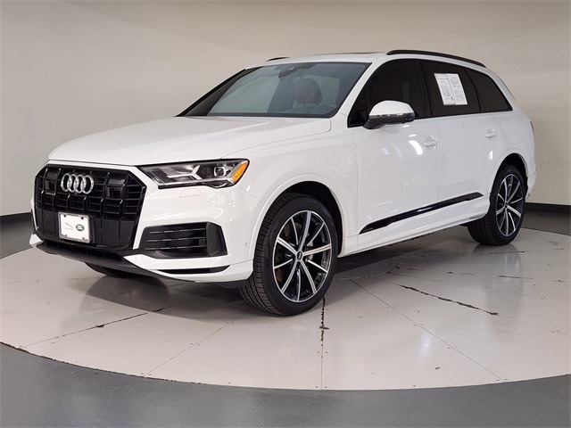 2022 Audi Q7 Premium Plus's photo