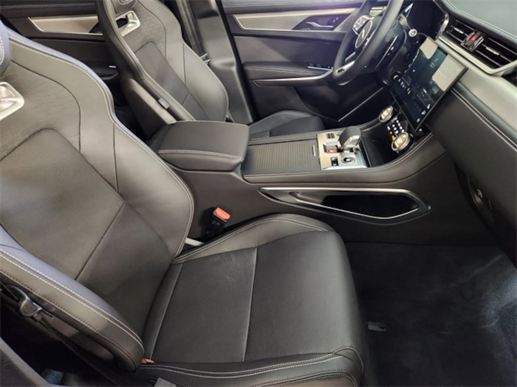 New 2026 Jaguar F-PACE P250 R-Dynamic S SUV