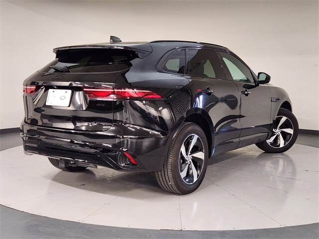2025 Jaguar F-PACE P250 R-Dynamic S photo 2