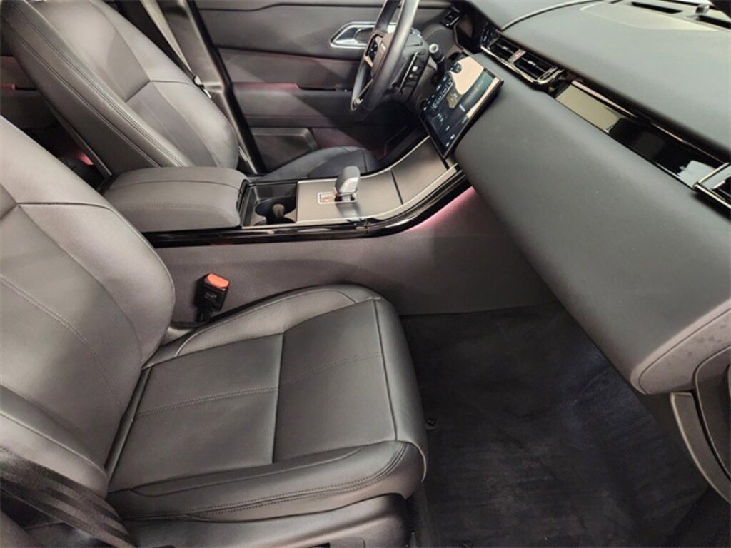 Certified 2025 Land Rover Range Rover Velar P250 Dynamic SE SUV