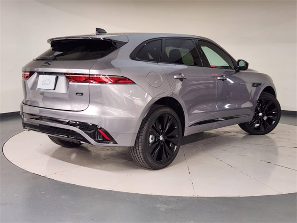 New 2026 Jaguar F-PACE P250 R-Dynamic S SUV