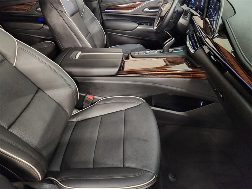 Used 2024 CADILLAC Escalade Premium Luxury SUV