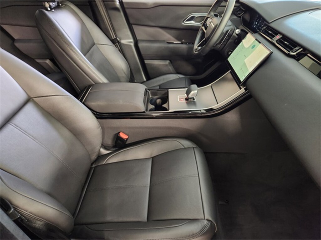 Certified 2025 Land Rover Range Rover Velar P250 Dynamic SE SUV