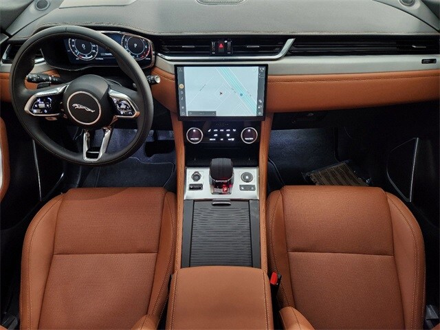 2025 Jaguar F-PACE P400 R-Dynamic S photo 4