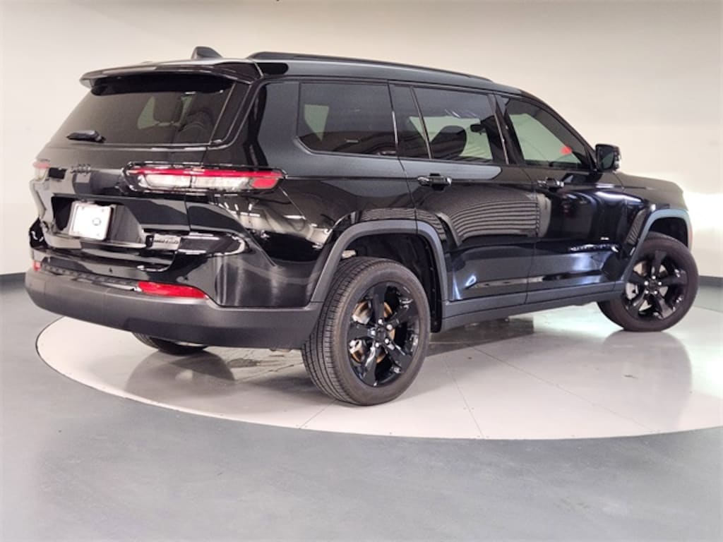 Used 2025 Jeep Grand Cherokee L Limited SUV