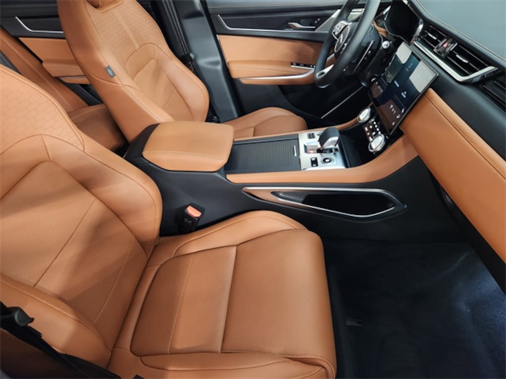 New 2026 Jaguar F-PACE P250 R-Dynamic S SUV