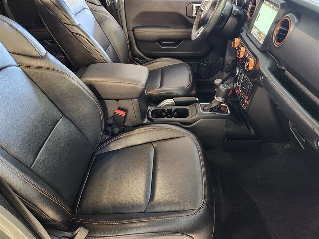 2023 Jeep Gladiator Mojave photo 3